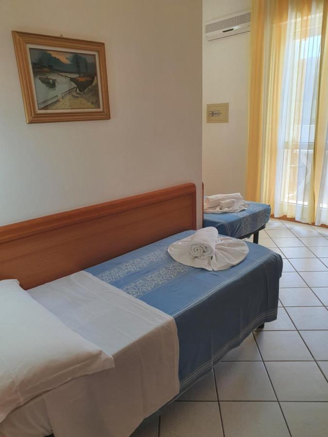 Hotel Venezia San Mauro Mare Room photo